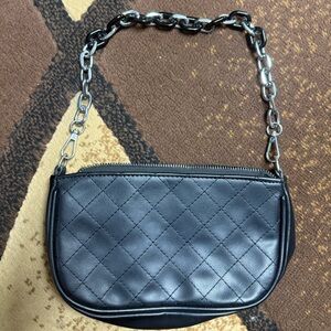 Quilted Black Chain Shoulder Bag